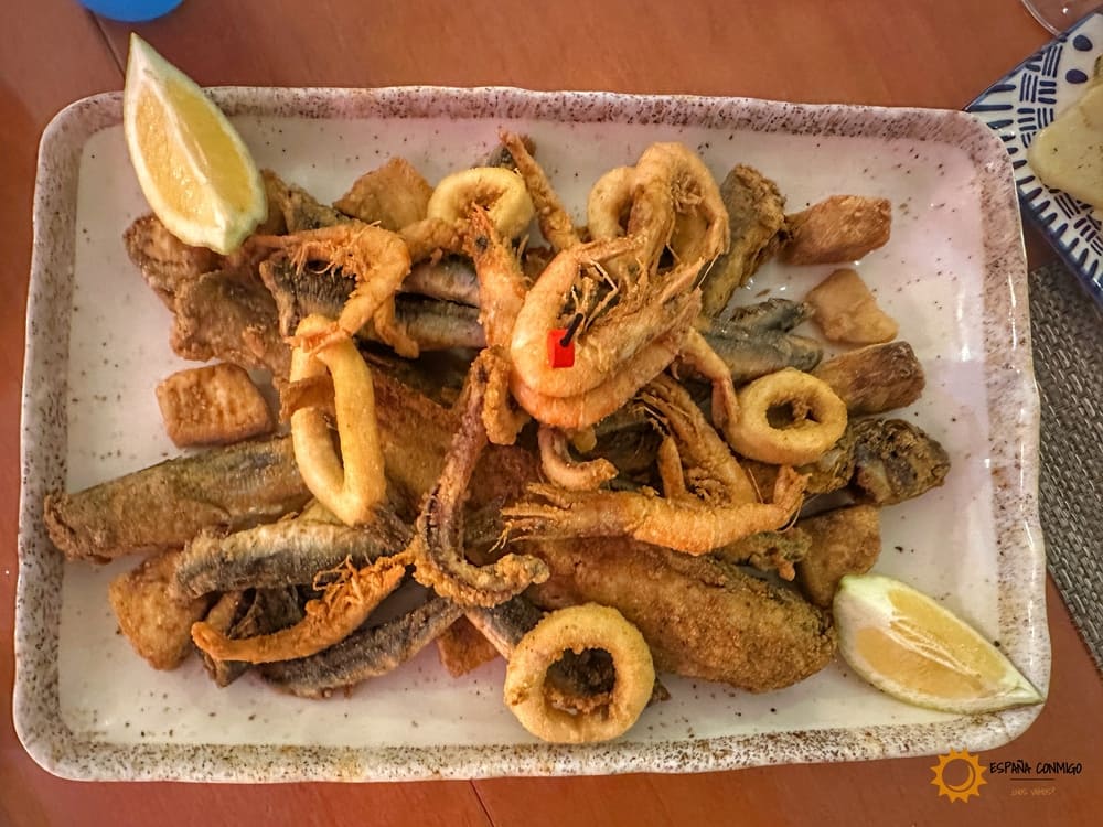 Donde comer una parrillada de pescado en San José, Almería