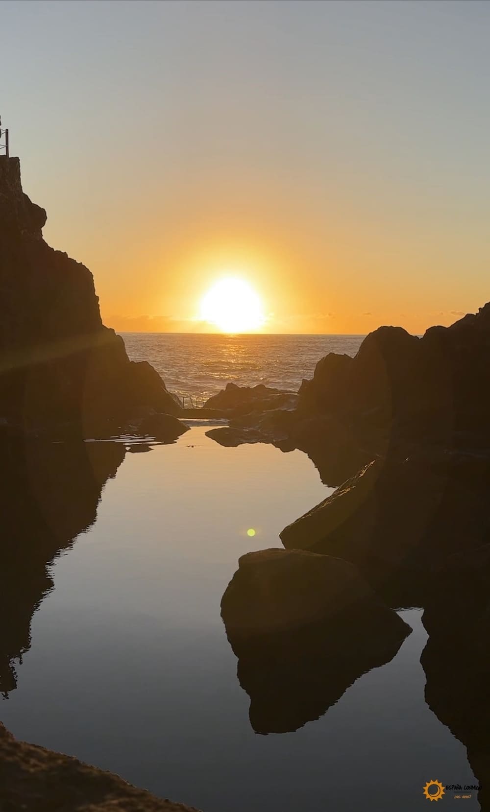 Atardecer en la piscina natural de Poris de Candelaria, 7 escondidas piscinas naturales de la Palma