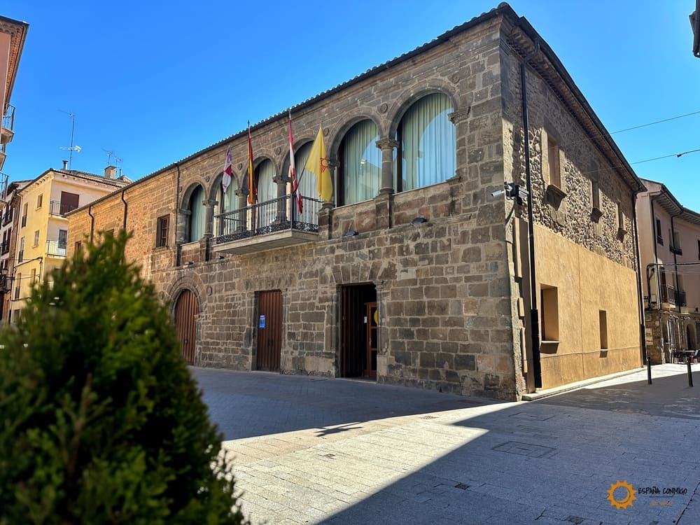 Ayuntamiento, qué ver en Ágreda - la joya oculta de Soria