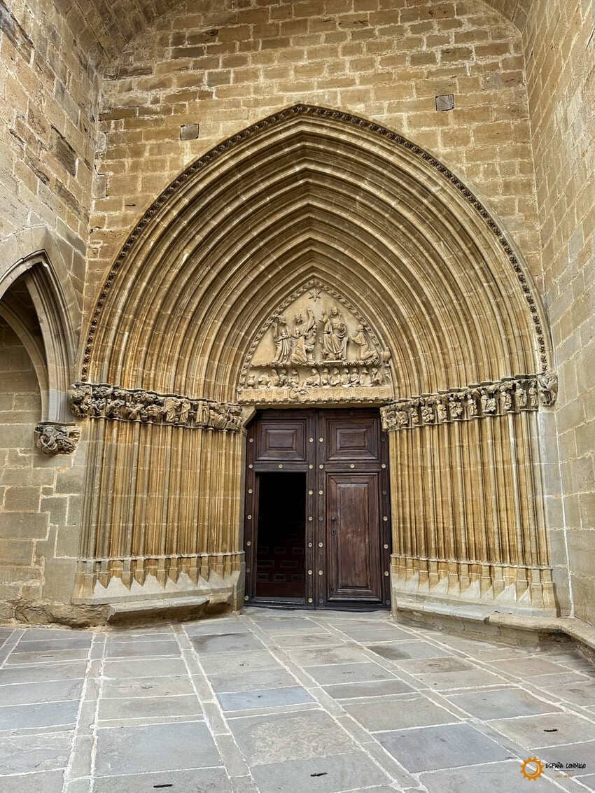 Qué ver en Ujué - Portada Sur de la Iglesia de Santa María de Ujué