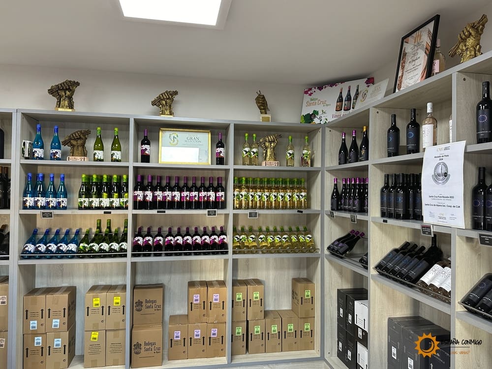 Bodega Santa Cruz en Alpeda, qué ver en Alpeda