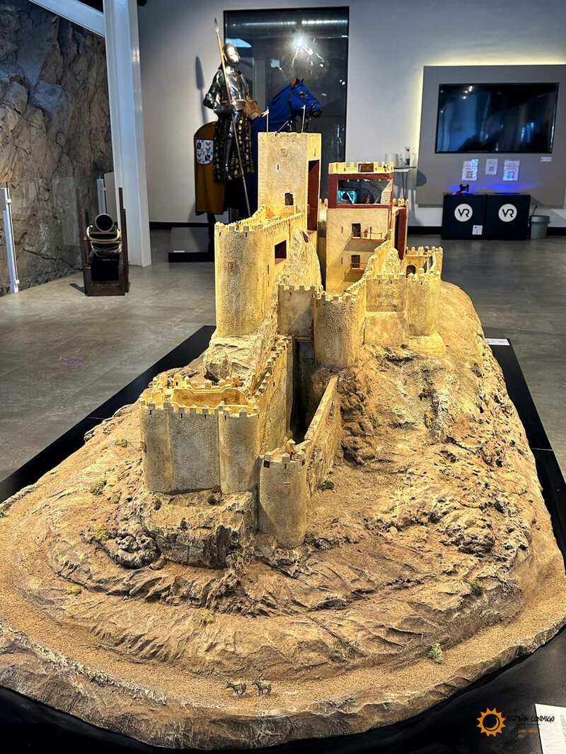 Horarios Castillo de Almansa
