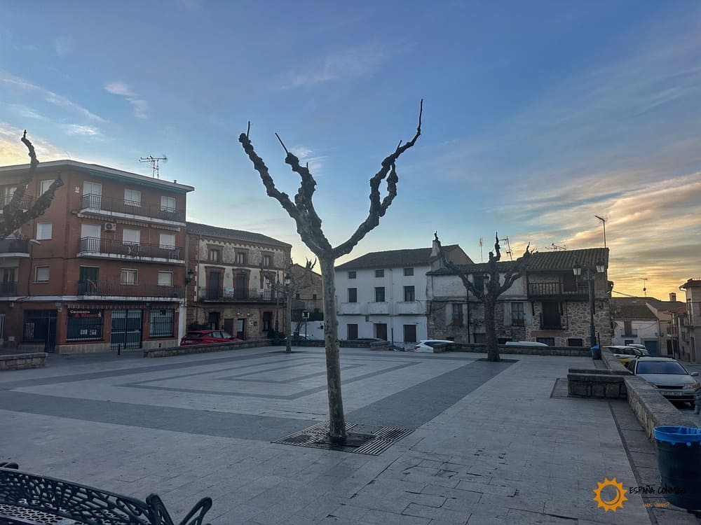 Qué ver en Cadalso de los Vidrios, Plaza de la Corredera